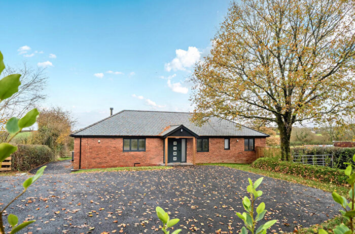 4 Bedroom Bungalow For Sale In Black Torrington, Beaworthy, Devon, EX21