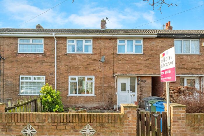 3 Bedroom Terraced House For Sale In Houps Road, Thorne, Doncaster, DN8