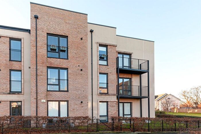 1 Bedroom Flat For Sale In Flat, Lowrie Gait, South Queensferry, Midlothian, EH30
