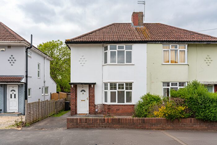2 Bedroom Semi-Detached House For Sale In Lakewood Crescent, Bristol, BS10