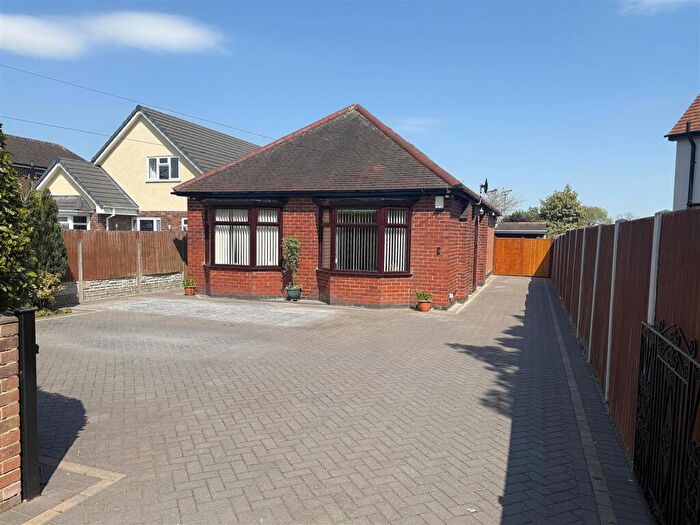 4 Bedroom Detached Bungalow For Sale In Claymills Road, Stretton, Burton-On-Trent, DE13