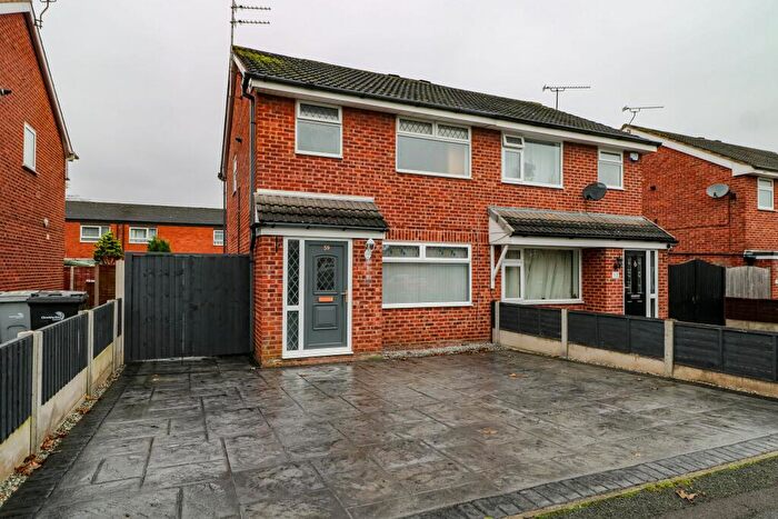 3 Bedroom Semi-Detached House To Rent In Heron Crescent, Sydney, Crewe, CW1