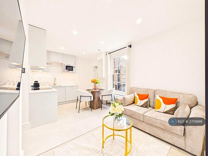 1 Bedroom Flat To Rent In Artisan Court, Cheltenham, GL50