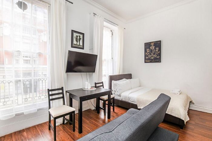 Studio To Rent In Eversholt St, Camden, London, NW1