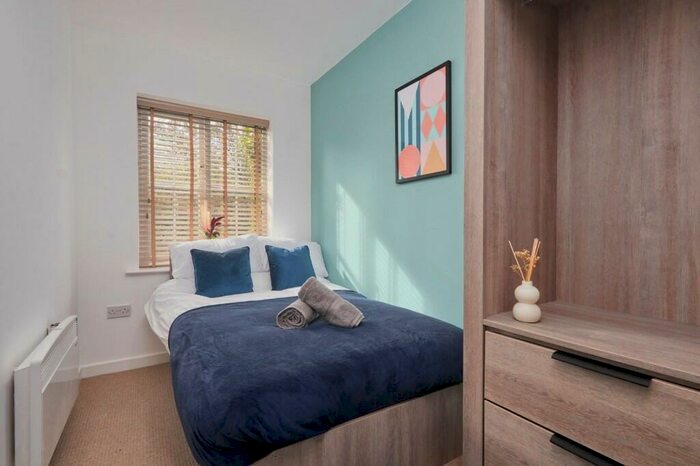 2 Bedroom Serviced Apartments To Rent In St. Michaels Lane, Leeds, West Yorkshire, LS6