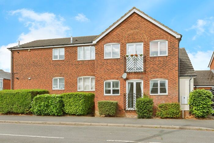 2 Bedroom Flat For Sale In Barnes Close, Kibworth Beauchamp, Leicester, LE8