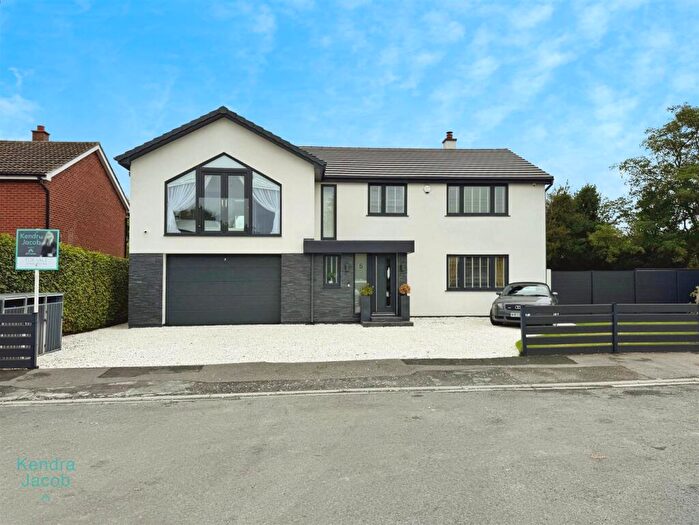 5 Bedroom Detached House For Sale In High Meadow, Bawtry, Doncaster, DN10