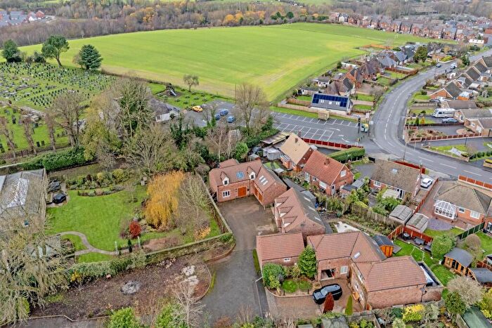 4 Bedroom House For Sale In St. Lawrence Road, North Wingfield, Chesterfield, S42