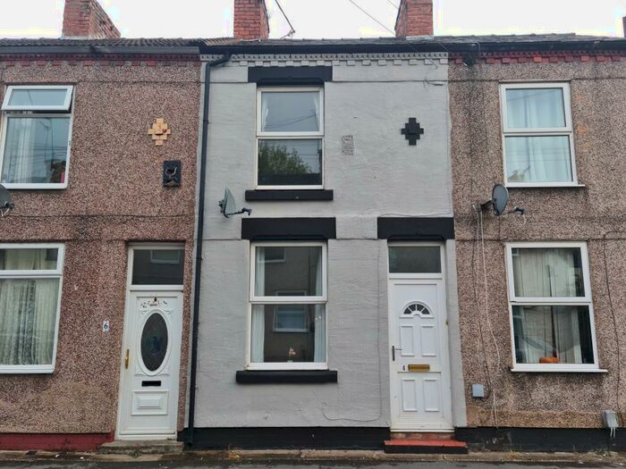 2 Bedroom House To Rent In Napier Road, Wirral, CH62