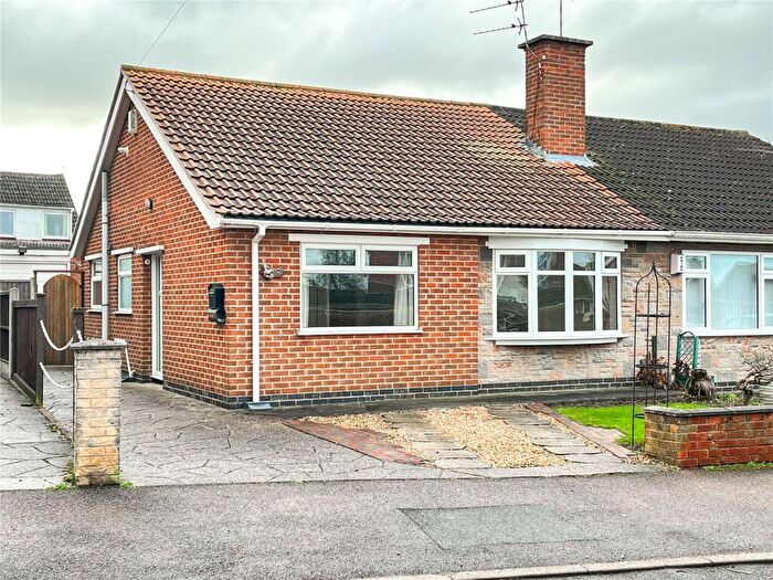 2 Bedroom Bungalow To Rent In Chatsworth Close, Shepshed, Loughborough, Leicestershire, LE12