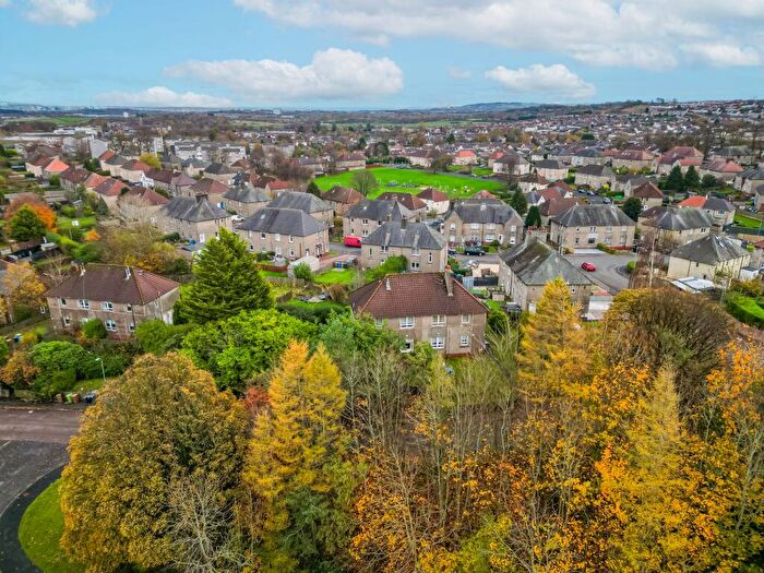 2 Bedroom Flat For Sale In Kirkton Avenue, Barrhead, G78