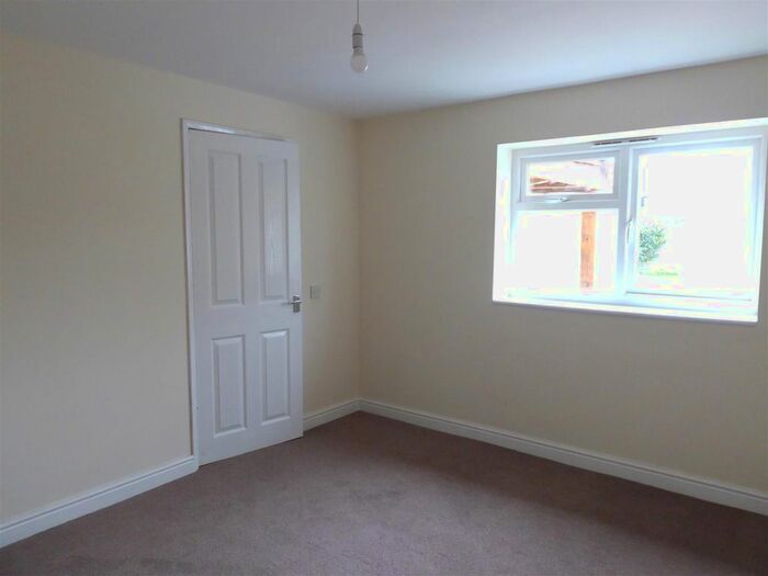 2 Bedroom Detached Bungalow To Rent In Station Road, Stalbridge, Sturminster Newton, DT10