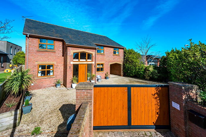 4 Bedroom Detached House For Sale In Sandy Lane, Poulton-le-fylde, Preesall, FY6