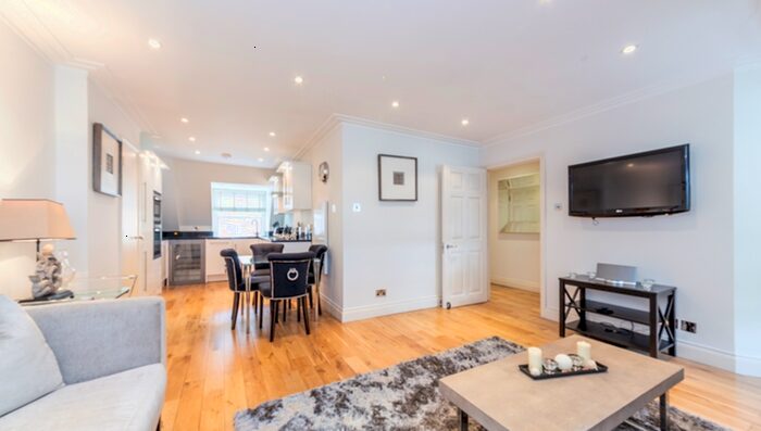1 Bedroom Flat To Rent In Grosvenor Hill, London, W1K