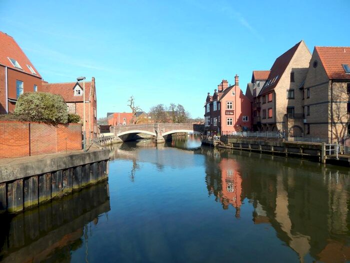 3 Bedroom Town House To Rent In Belverdere Place, NR4