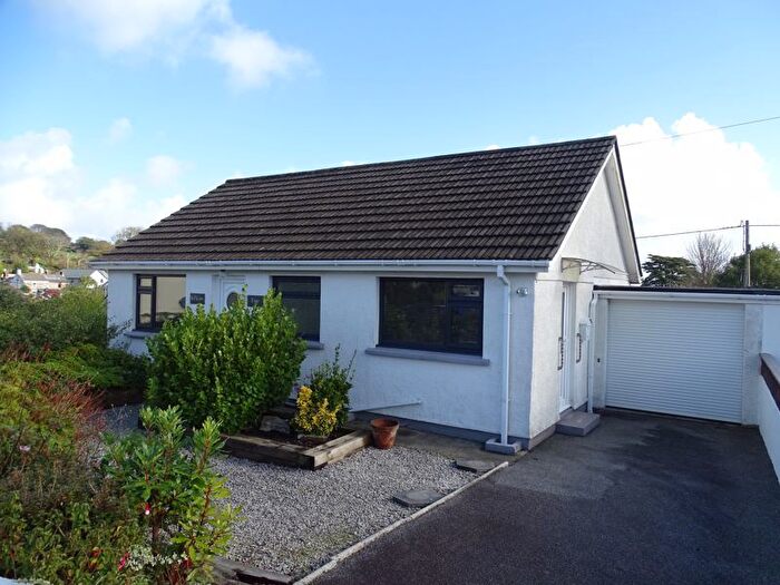 2 Bedroom Bungalow For Sale In Lanmoor Estate, Lanner, Redruth, TR16