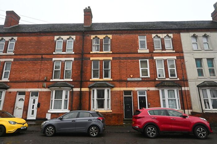 6 Bedroom Terraced House For Sale In Norwood Villas Waterworks Road, Edgbaston, B16