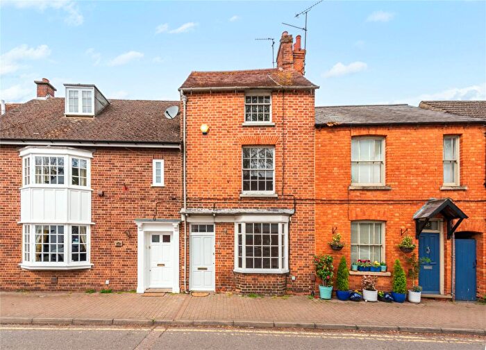 4 Bedroom Terraced House For Sale In Church Street, Stony Stratford, Milton Keynes, Buckinghamshire, MK11