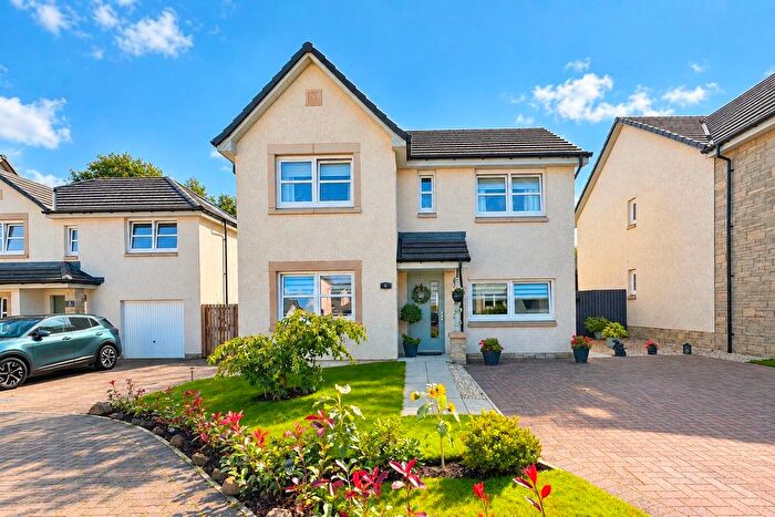 3 Bedroom Detached House For Sale In Birchwood Crescent, Cambuslang, Glasgow, G72