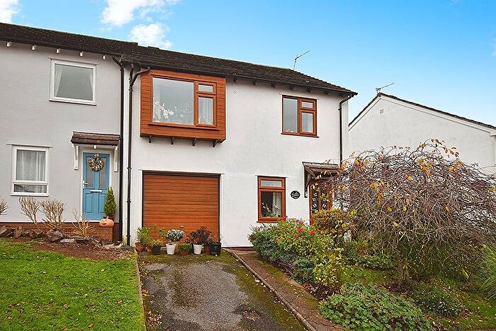 4 Bedroom Semi Detached House For Sale In Rollestone Crescent, Pennsylvania, Exeter, EX4