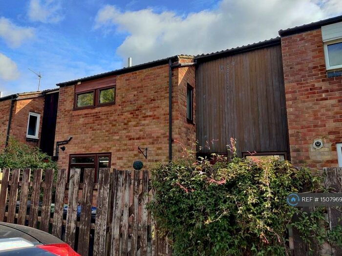 3 Bedroom Terraced House To Rent In Hazelwood Close, Cambridge, CB4