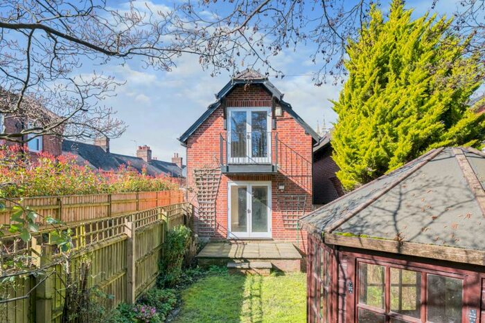 2 Bedroom Semi-Detached House To Rent In High Street, Wimborne, Dorset, BH21