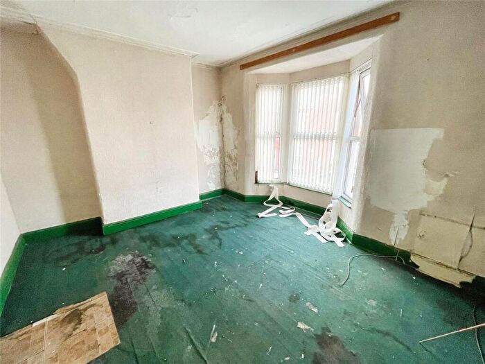 3 Bedroom End Of Terrace House For Sale In Luxmore Road, Liverpool, Merseyside, L4