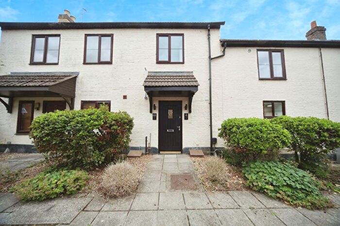1 Bedroom Flat For Sale In Woodside Road, Lower Woodside, Luton, LU1