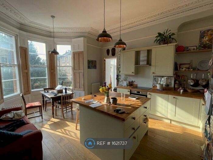 2 Bedroom Flat To Rent In Bristol, Clifton, Bristol, BS8