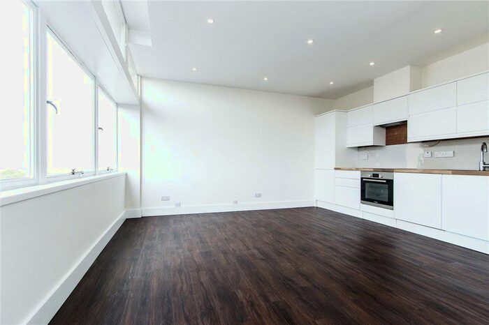 1 Bedroom Flat To Rent In Newington Causeway, London, SE1