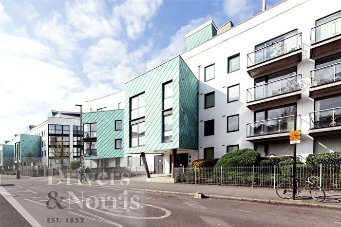 1 Bedroom Apartment To Rent In Drayton Park, Arsenal, London, N5