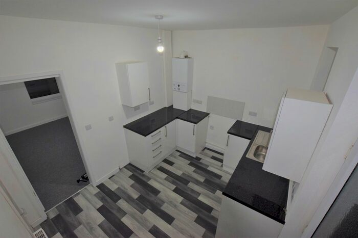 3 Bedroom Terraced House To Rent In Racecommon Road, Barnsley S70