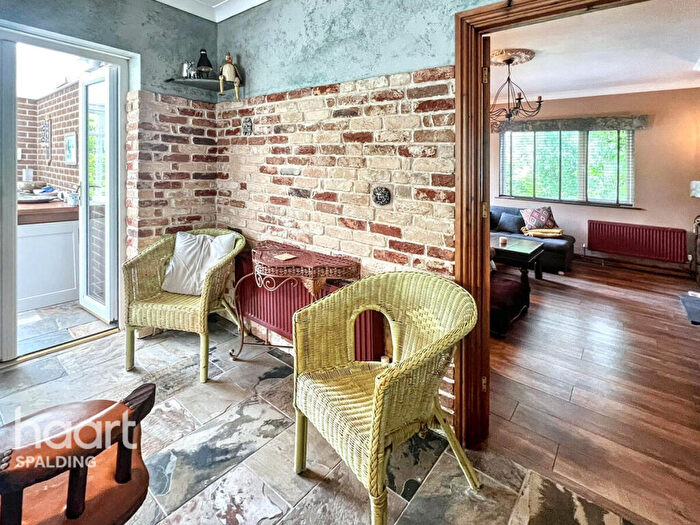 3 Bedroom Detached Bungalow For Sale In Main Road, Gedney Drove End, PE12