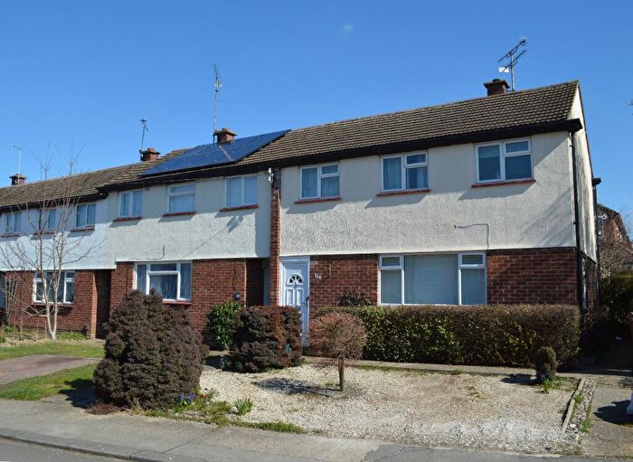 3 Bedroom Semi-Detached House To Rent In Pines Road, Chelmsford, Essex, CM1