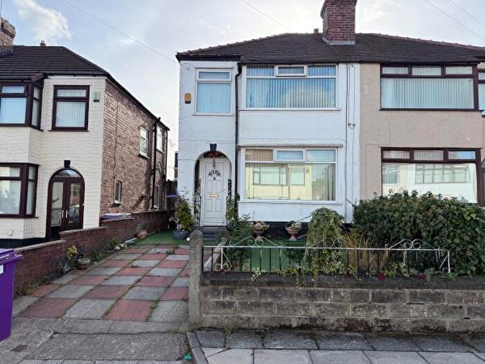 3 Bedroom Semi-Detached House For Sale In The Fairway, Knotty Ash, Liverpool, L12