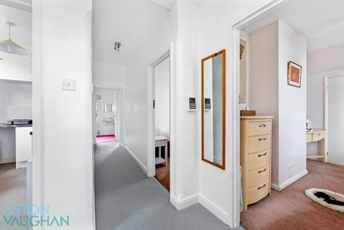 5 Bedroom Detached House For Sale In Orpen Road, Hove, BN3
