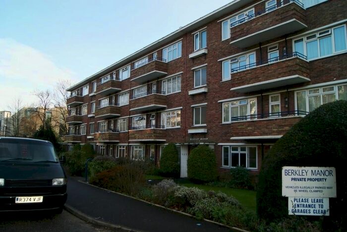 1 Bedroom Flat To Rent In Poole Road, Bournemouth, BH12