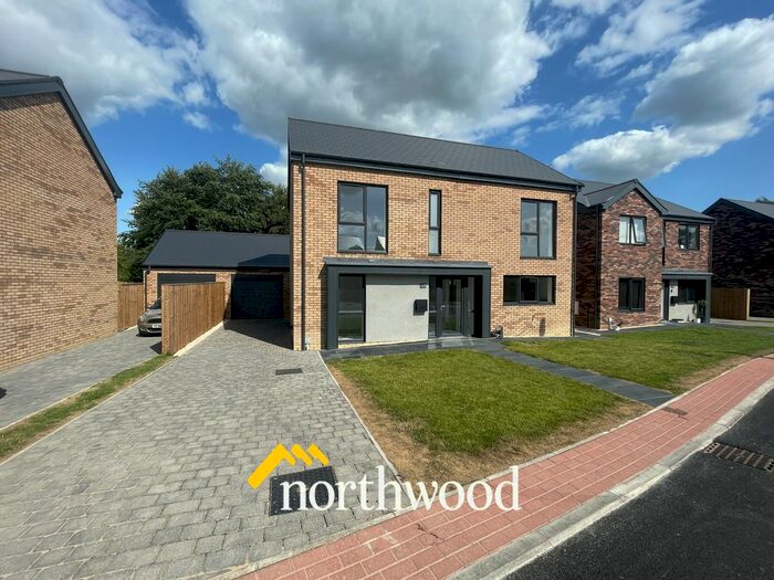 4 Bedroom Detached House To Rent In Horseshoe Close, Belton, Doncaster, DN9