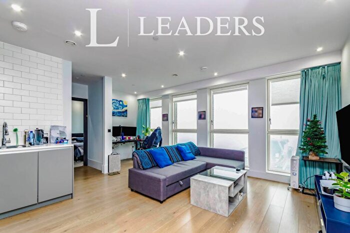 1 Bedroom Apartment To Rent In Leon House, CR0