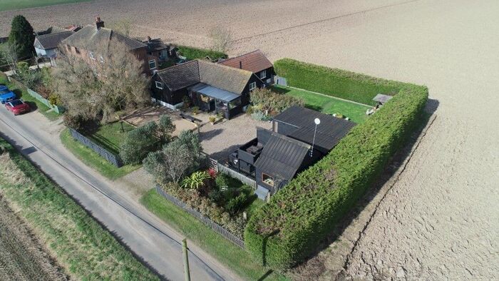 2 Bedroom Barn Conversion For Sale In Repps Road, Thurne, NR29