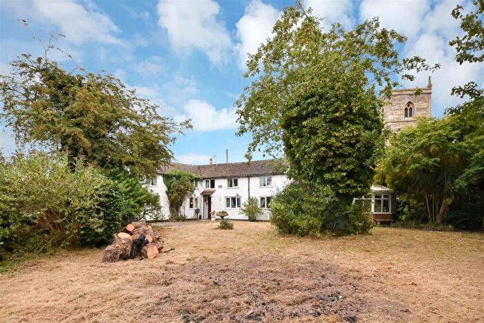 4 Bedroom Detached House For Sale In Church Lane, North Scarle, Lincoln, LN6
