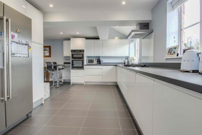 3 Bedroom Terraced House To Rent In Lindisfarne Drive, Monkston, MK10