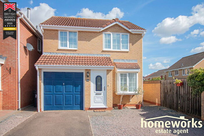 3 Bedroom Detached House For Sale In Primrose Close, Scarning, Dereham, NR19