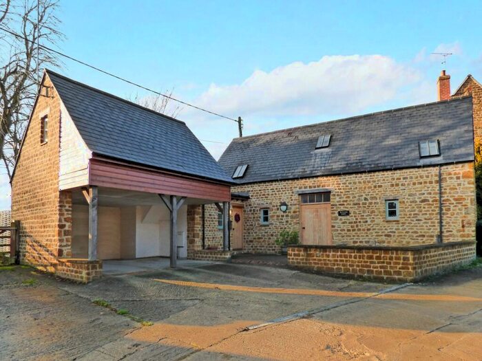 3 Bedroom Detached House To Rent In Milton, Banbury, Oxfordshire, OX15