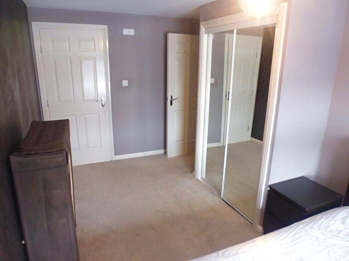 2 Bedroom Flat To Rent In A Wallace Street, Glasgow, G5
