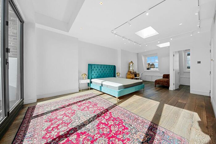 5 Bedroom Terraced House To Rent In Gloucester Avenue, Primrose, NW1