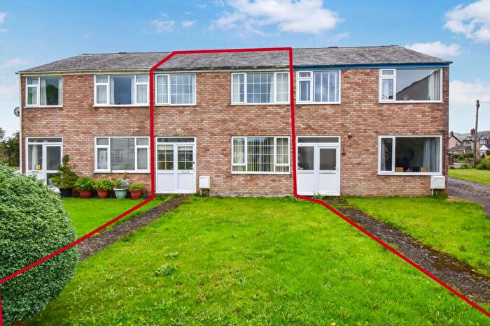3 Bedroom Terraced House For Sale In Blaen Ddol, Bala, LL23