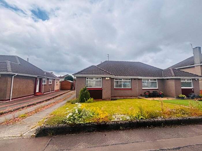 2 Bedroom Bungalow To Rent In Carron Crescent, Bishopbriggs, East Dunbartonshire, G64