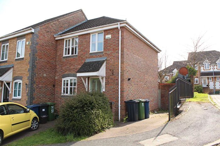 2 Bedroom End Terrace House To Rent In Wheelers Park, High Wycombe, HP13