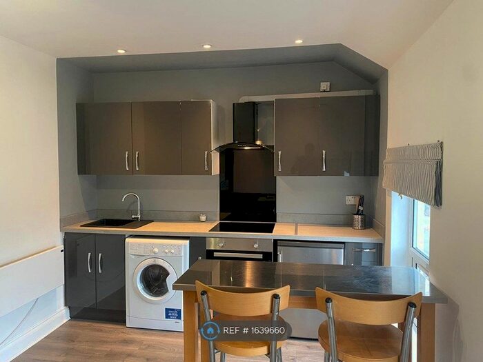 Studio To Rent In Oxford Road, Reading, RG1